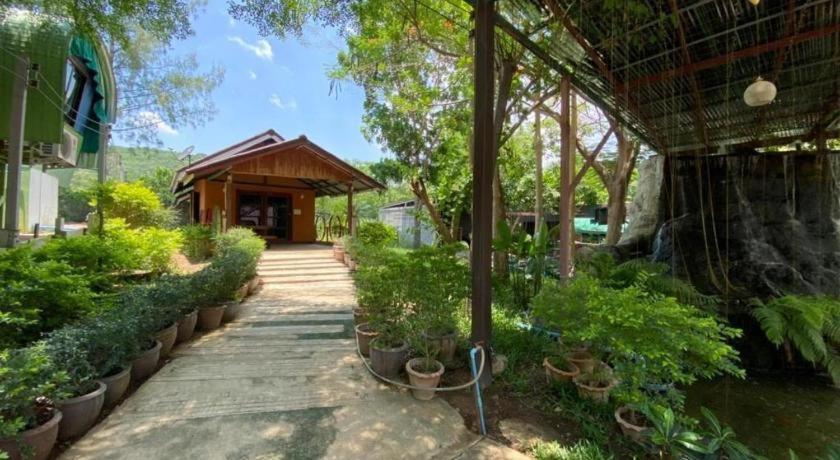 Oyo 966 Boss Khaoyai Hotell Ban Bung Toei Eksteriør bilde