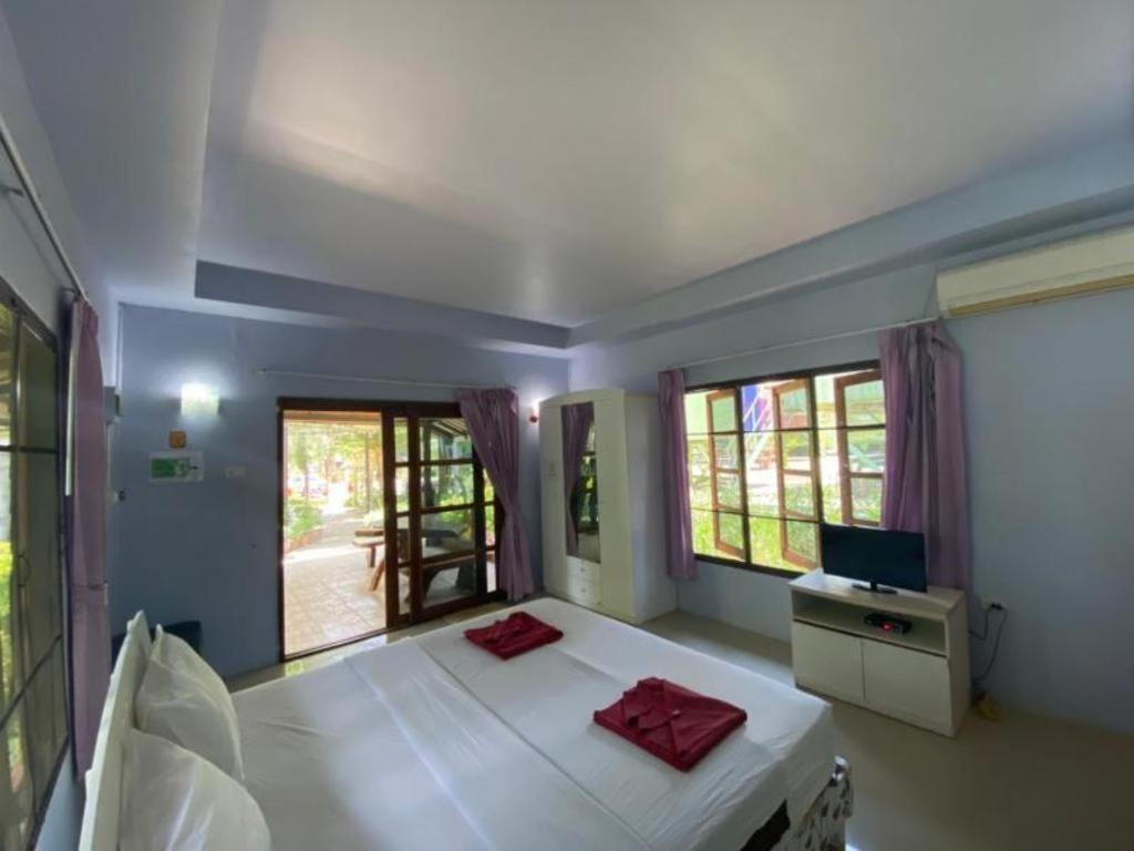 Oyo 966 Boss Khaoyai Hotell Ban Bung Toei Eksteriør bilde