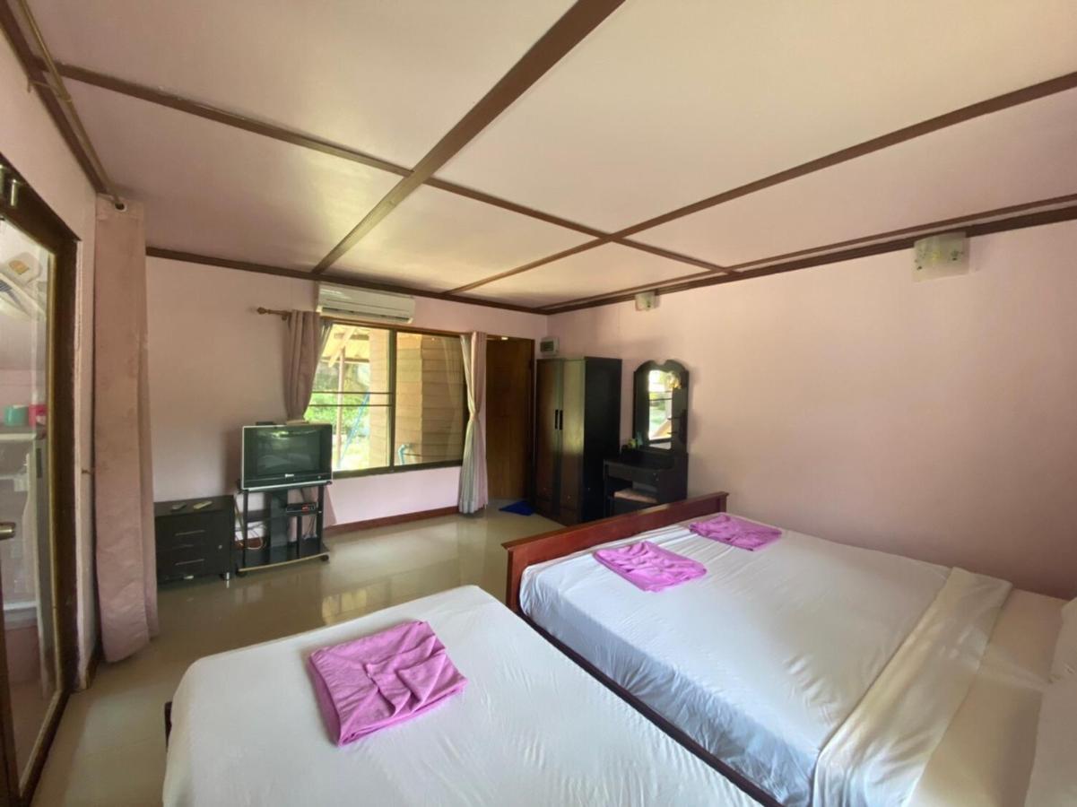 Oyo 966 Boss Khaoyai Hotell Ban Bung Toei Eksteriør bilde