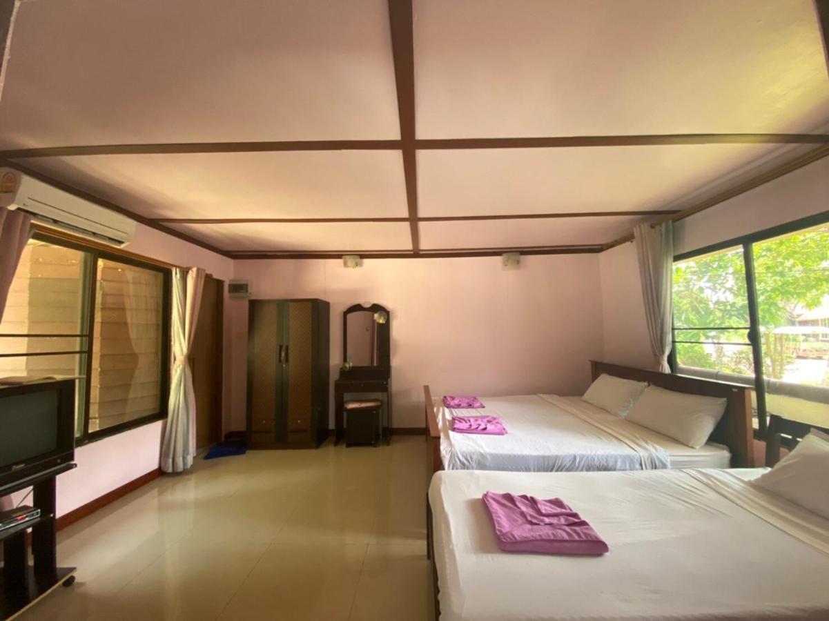 Oyo 966 Boss Khaoyai Hotell Ban Bung Toei Eksteriør bilde